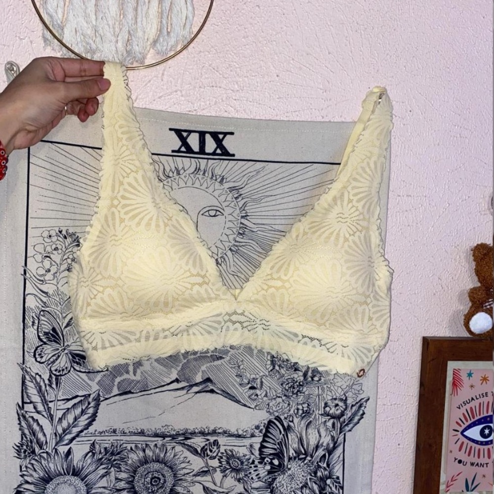 Danskin Yellow lace Bralette